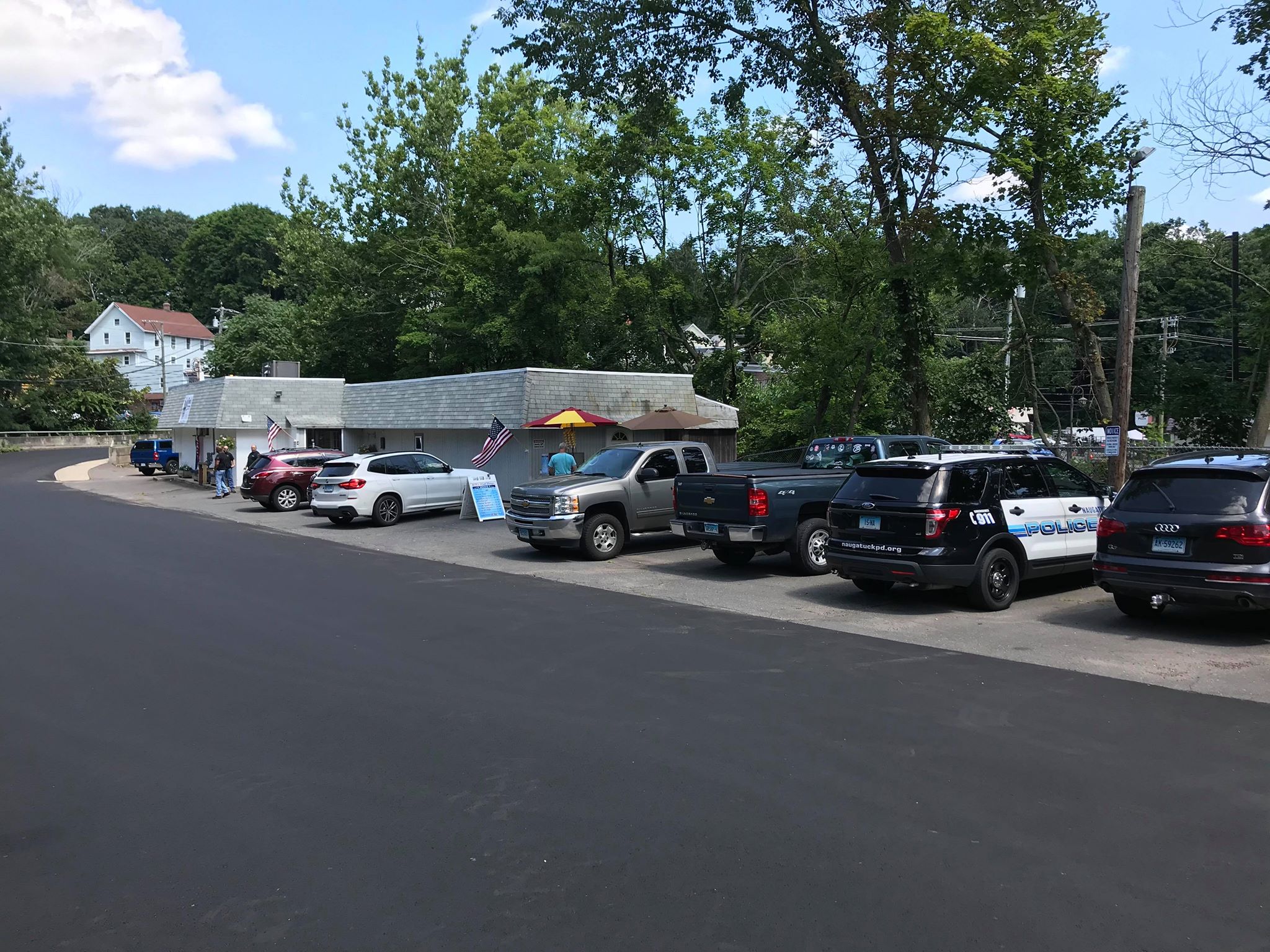 Tom's Firearms, Bait & Tackle LLC